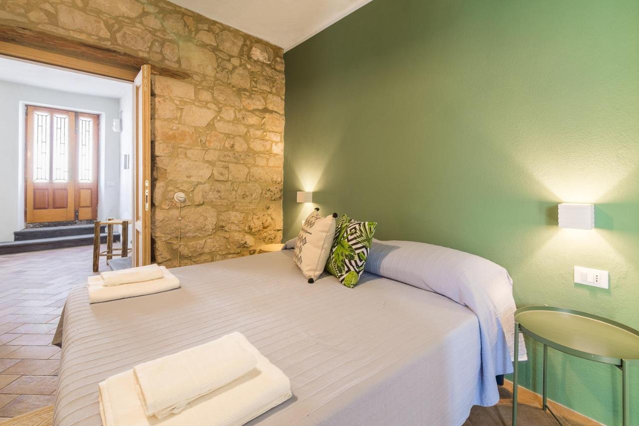 B&B Dommu Mia Baunei Εξωτερικό φωτογραφία