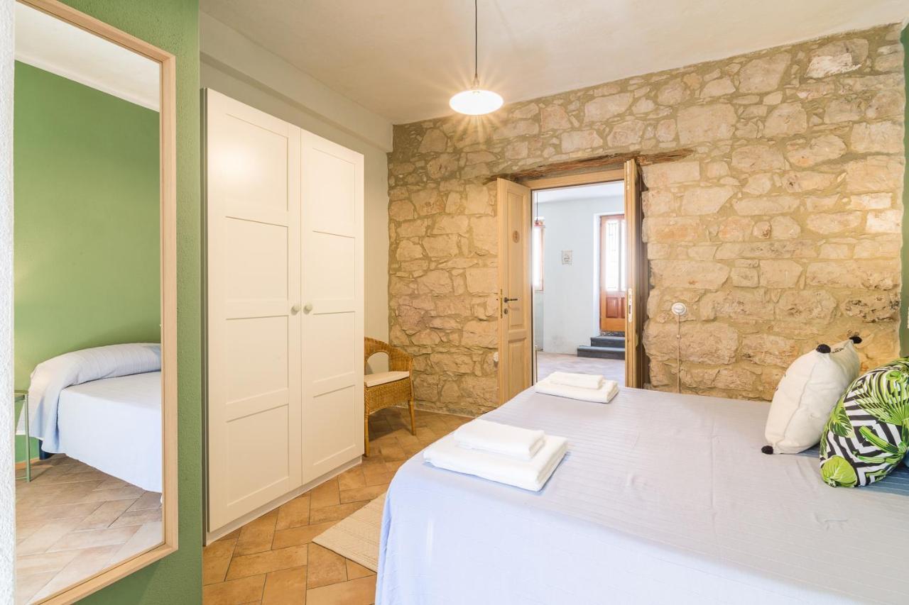 B&B Dommu Mia Baunei Εξωτερικό φωτογραφία