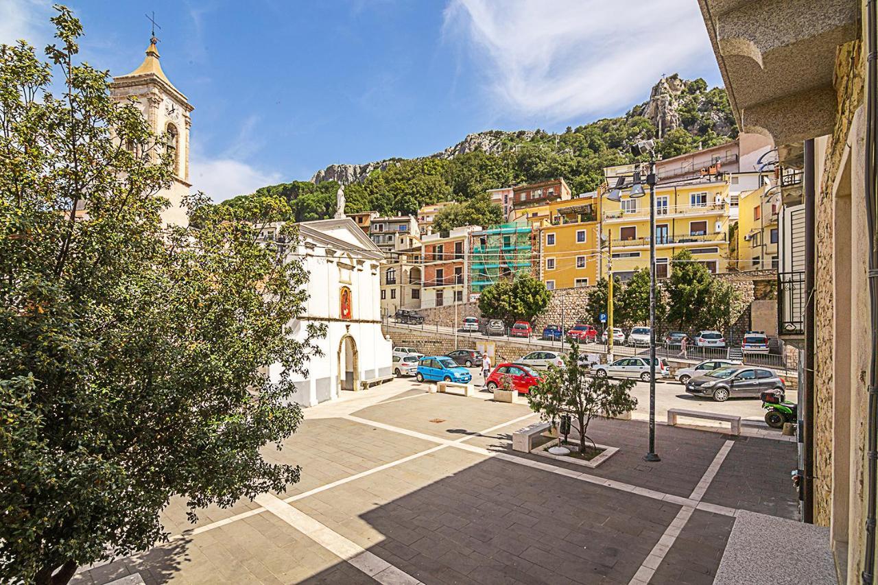 B&B Dommu Mia Baunei Εξωτερικό φωτογραφία